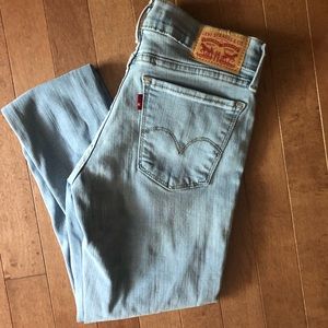 Levi 710 Super Skinny Jeans